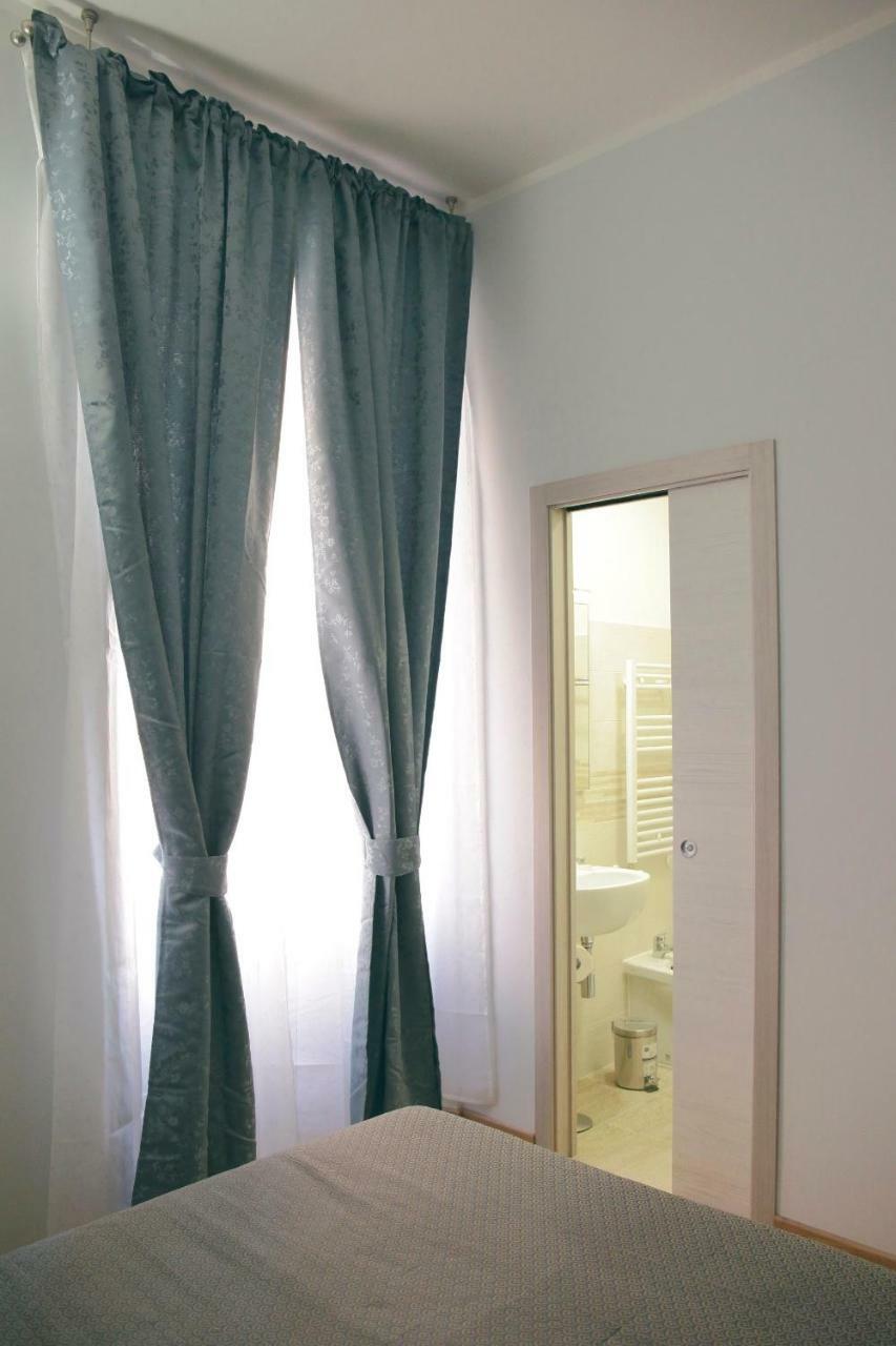 Duca Di Cavour Hotel Рим Екстериор снимка
