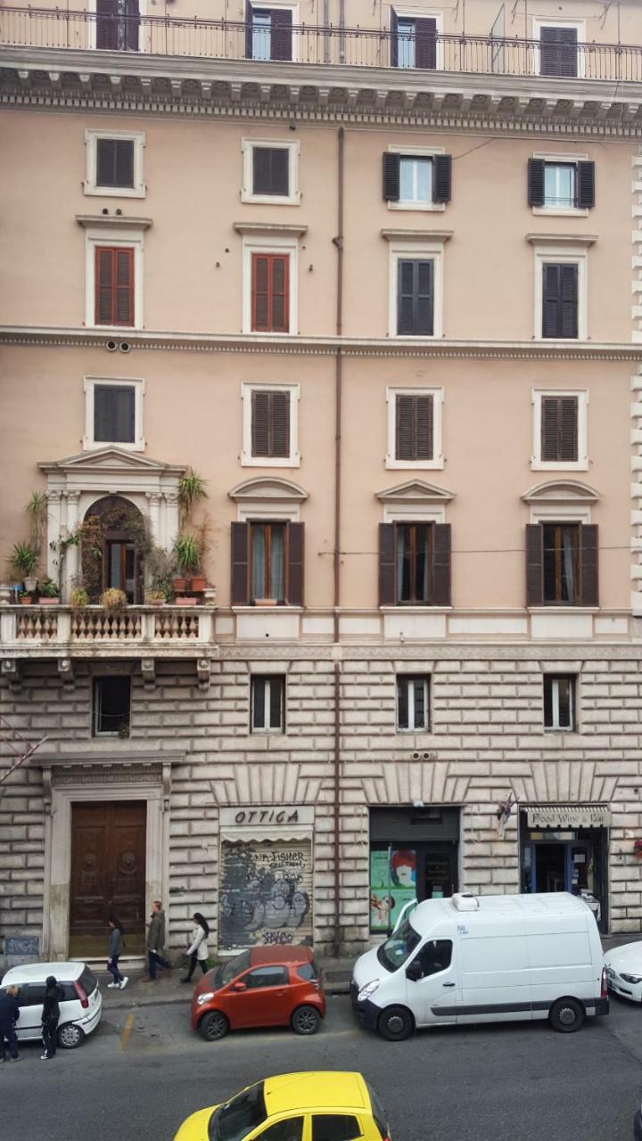 Duca Di Cavour Hotel Рим Екстериор снимка